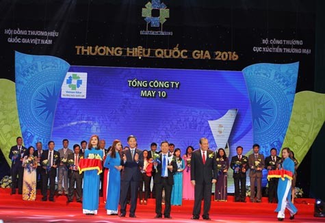 Rolle als Vorreiter von Unternehmen auf dem Binnenmarkt und internationalen Markt - ảnh 1